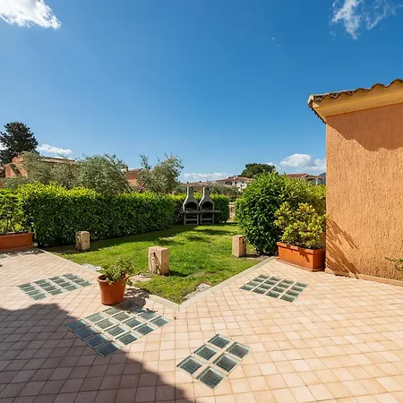 Affittasardegna-trilo La Cinta D San Teodoro (Sardinia)